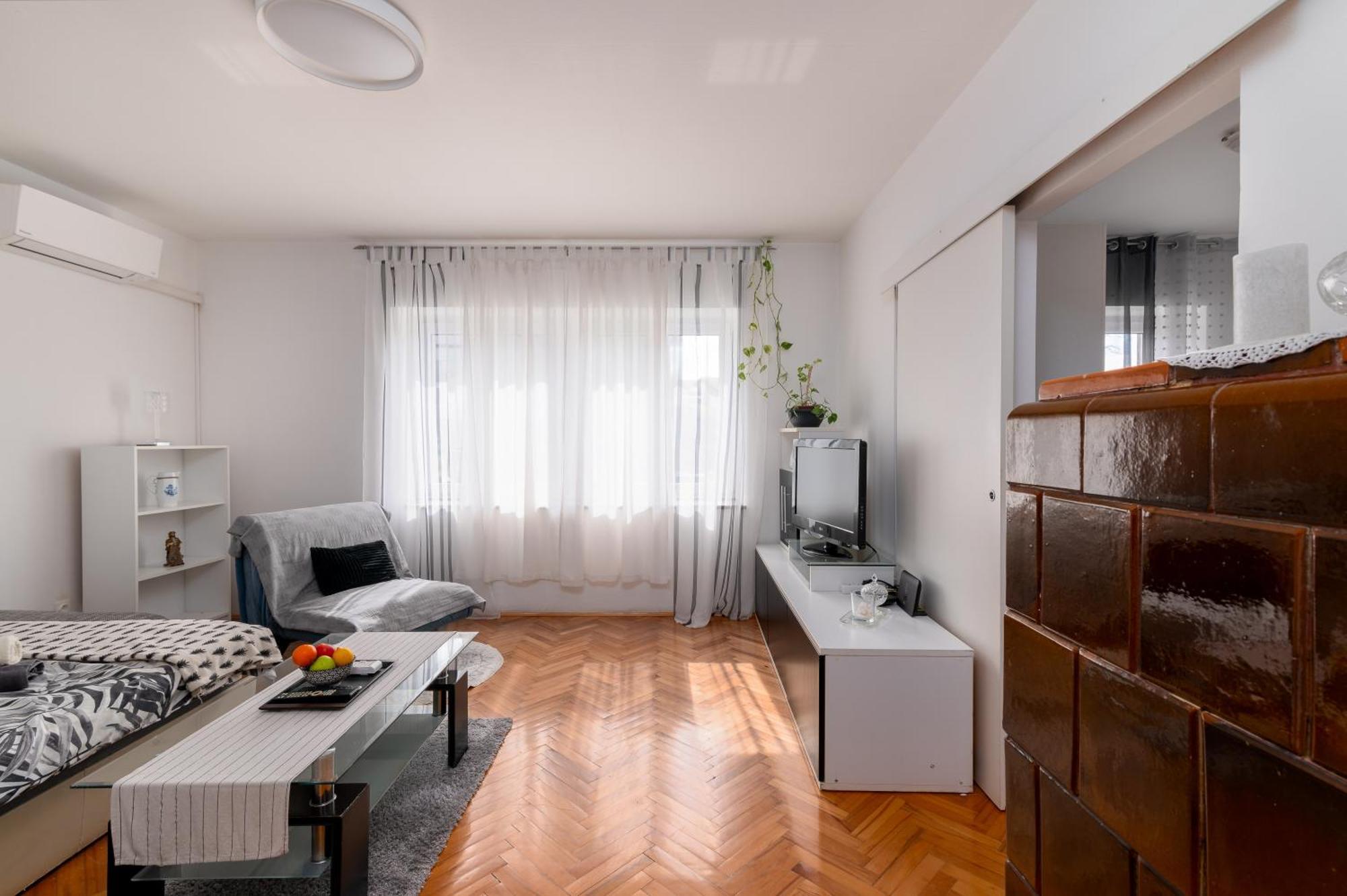 Apartman Milijana Fazana Exterior photo